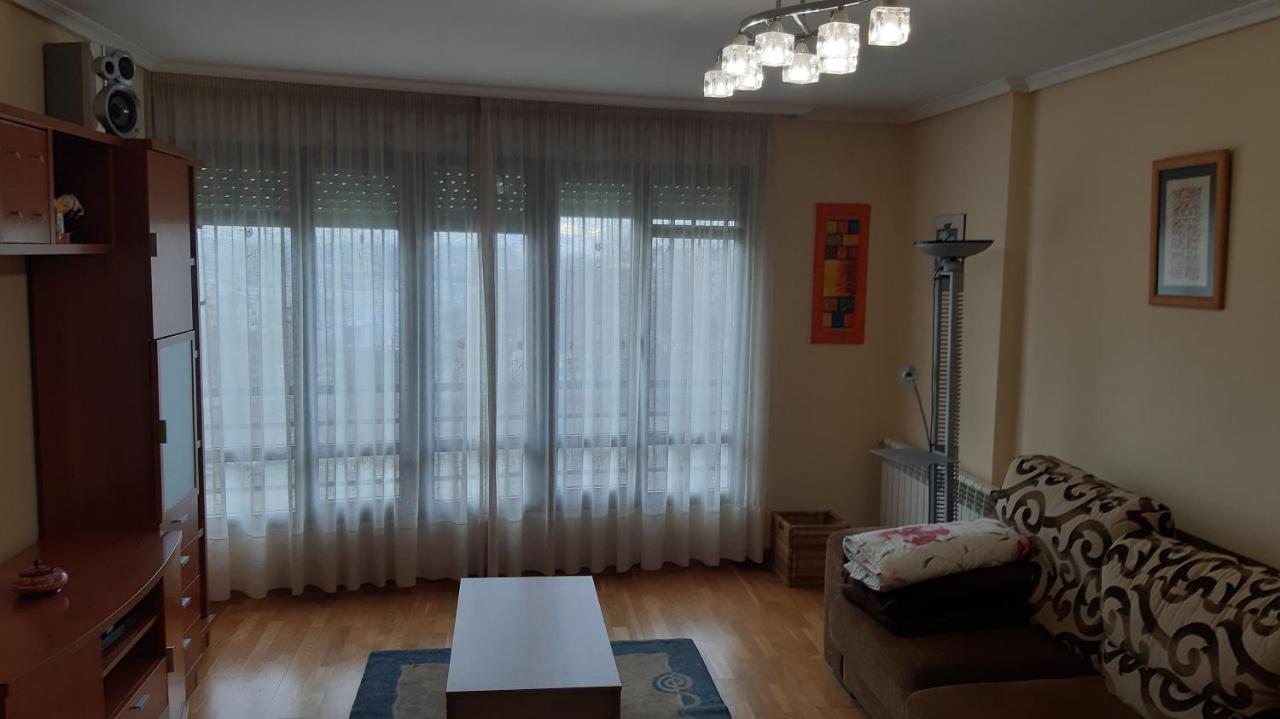Piso Tranquilo Ponferrada Apartment Exterior foto